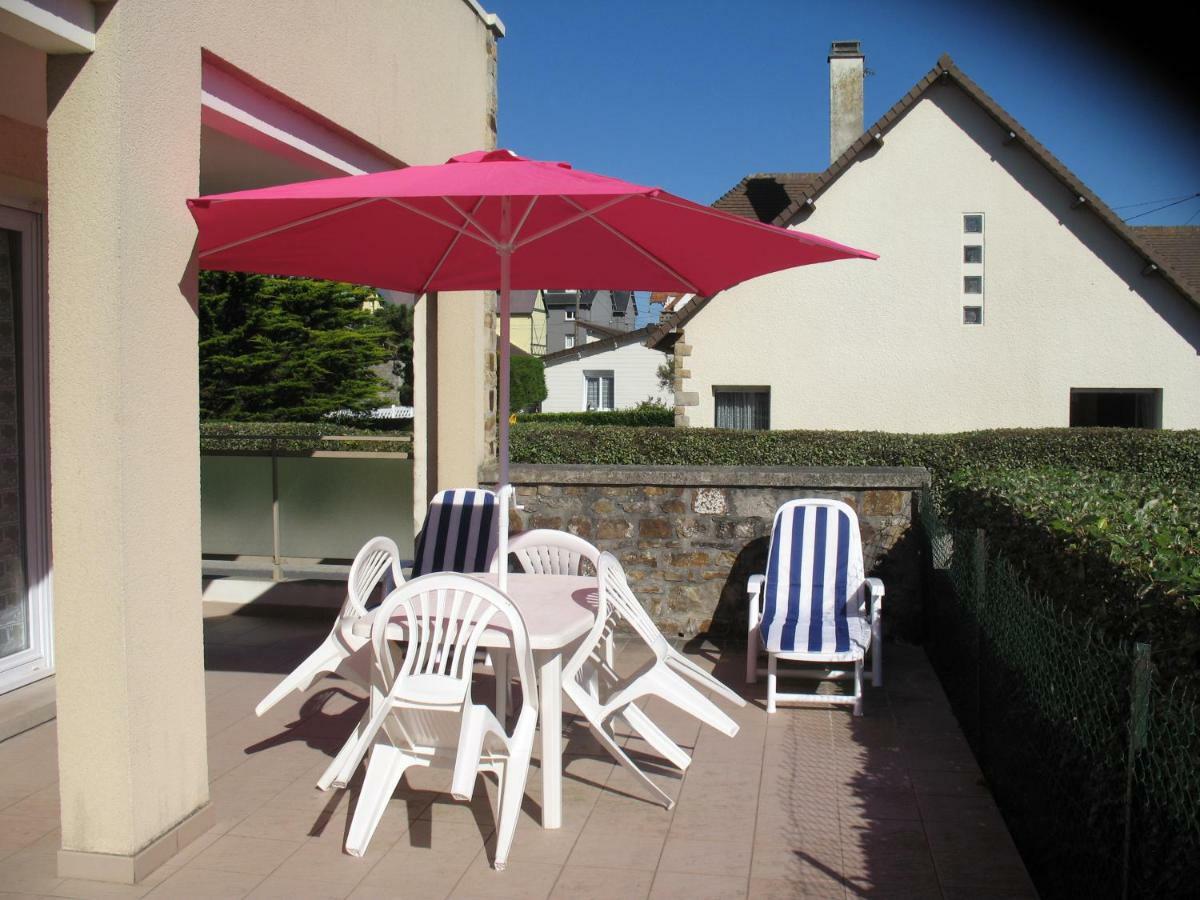Les Terrasses Du Chateau Barneville-Carteret Exterior foto
